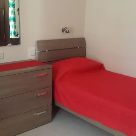 Triq Is-silla Apartment