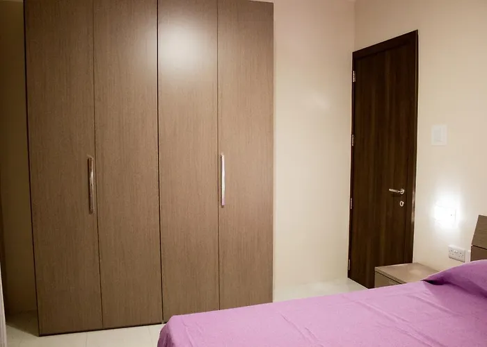 Triq Is-silla * Marsaskala