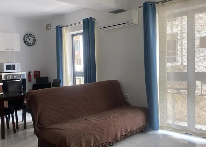 Triq Is-silla Marsaskala